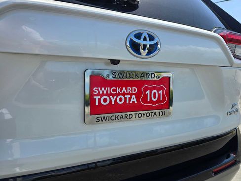 Used 2023 Toyota RAV4 SE w/ Convenience Package AWD/4WD image 16