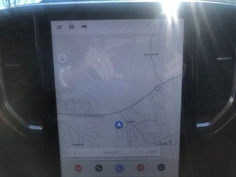 Used 2025 Ford Ranger Lariat w/ FX4 Off-Road Package image 11