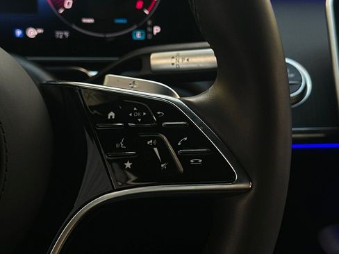 Certified 2025 Mercedes-Benz S 580 4MATIC Sedan image 31