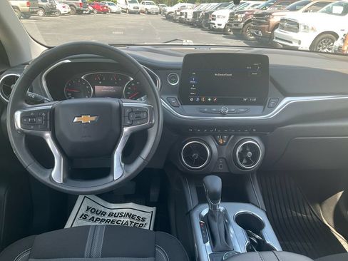 Used 2023 Chevrolet Blazer LT FWD image 20