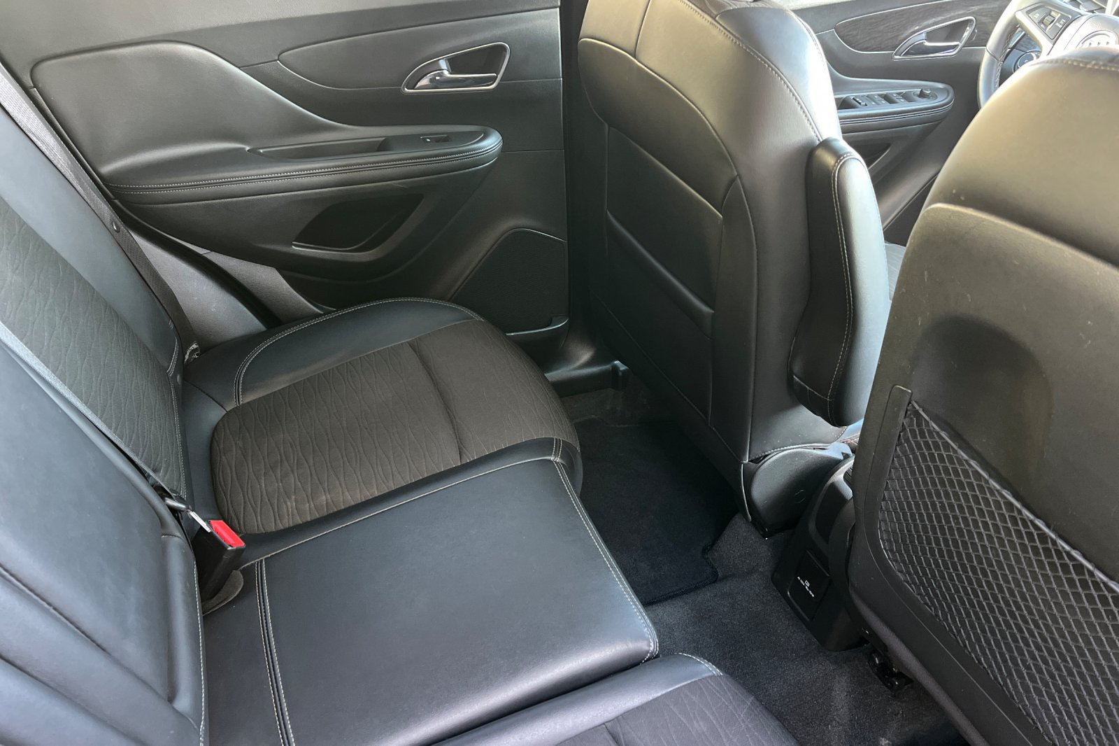 Used 2016 Buick Encore Sport Touring FWD image 23