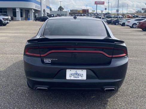 Used 2018 Dodge Charger SXT Plus image 6
