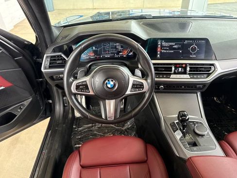 Used 2022 BMW 330i Sedan w/ M Sport Package RWD image 13