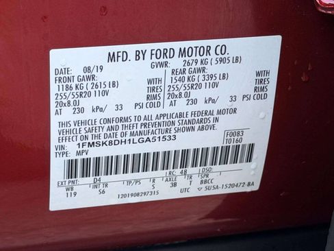 Used 2020 Ford Explorer XLT w/ Equipment Group 202A AWD/4WD image 19