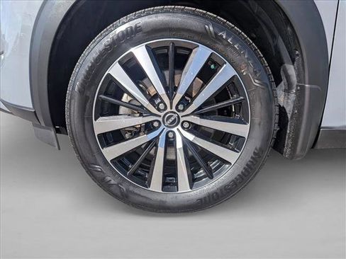 Used 2024 Nissan Pathfinder Platinum w/ Cargo Package AWD/4WD image 28