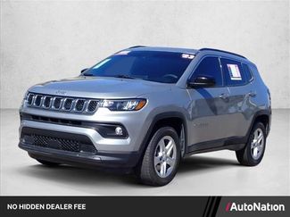 Used 2023 Jeep Compass Latitude w/ Sun and Sound Group AWD/4WD video 1