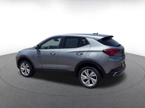 Used 2025 Buick Encore GX Preferred AWD/4WD image 10