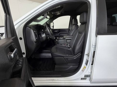 Used 2024 Chevrolet Silverado 2500 W/T AWD/4WD image 8