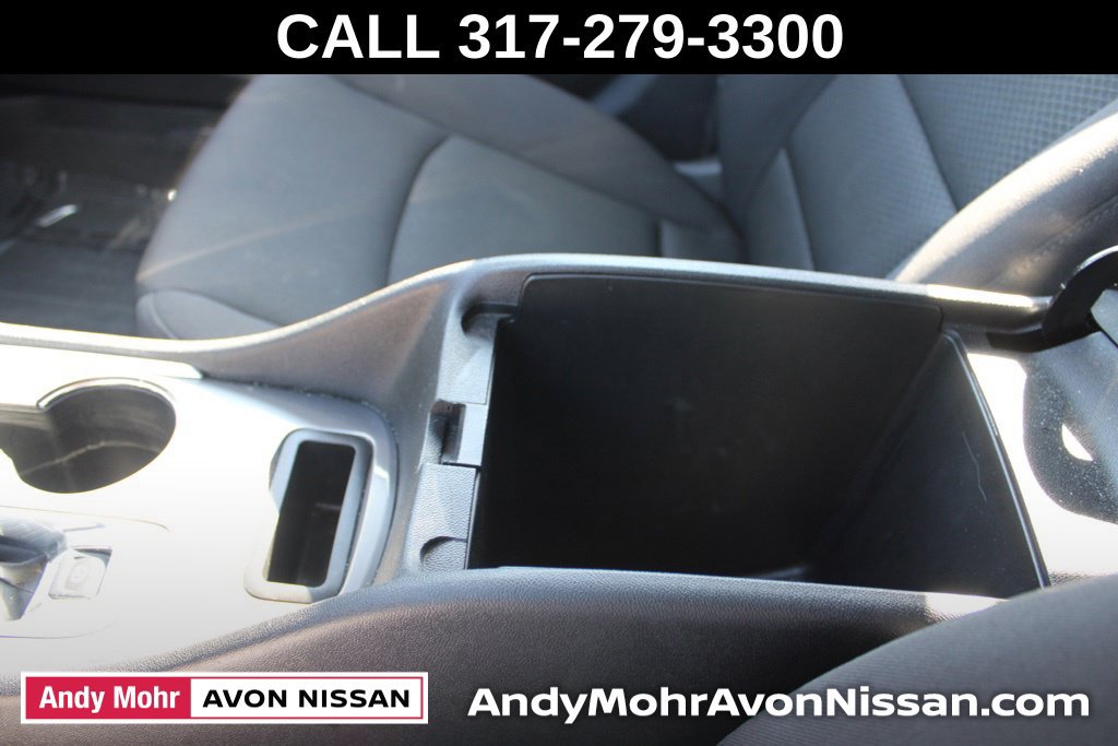 Used 2025 Chevrolet Malibu LT FWD image 38