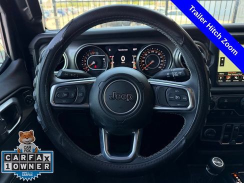 Used 2023 Jeep Gladiator Overland w/ Trailer Tow Package AWD/4WD image 13