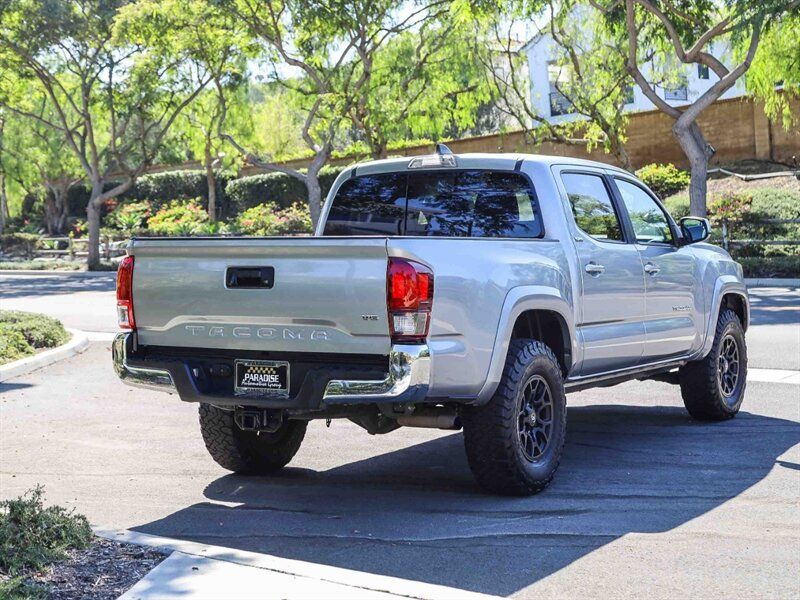 Used 2021 Toyota Tacoma SR5 RWD image 5