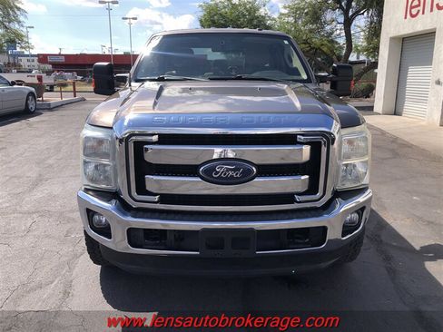 Used 2015 Ford F250 XLT w/ XLT Value Package AWD/4WD image 3