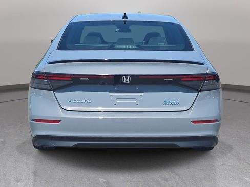 Used 2023 Honda Accord Sport image 6