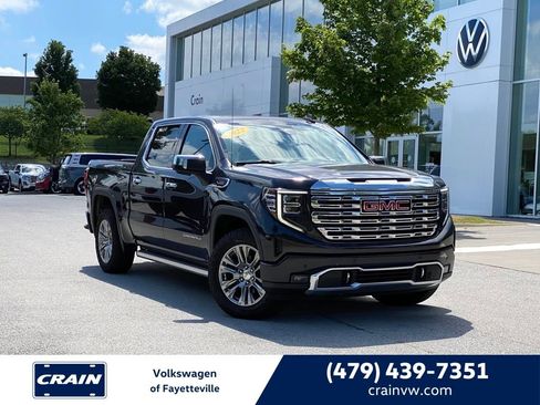 Used 2022 GMC Sierra 1500 Denali AWD/4WD image 1
