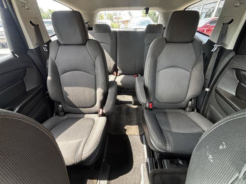 Used 2017 Chevrolet Traverse LT w/ Traveler's Package AWD/4WD image 20