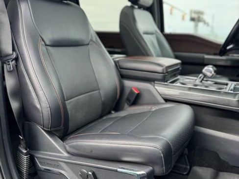 Certified 2022 Ford F150 Lariat w/ Equipment Group 502A High image 27