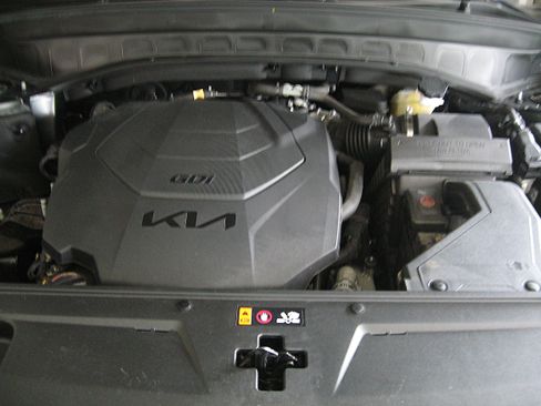 Certified 2022 Kia Telluride EX w/ EX Premium Package image 29