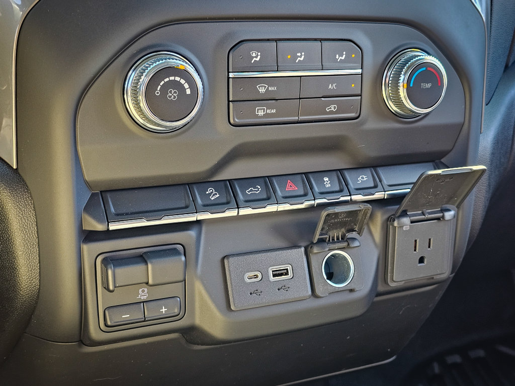 Used 2022 GMC Sierra 3500 Pro w/ Convenience Package AWD/4WD image 28