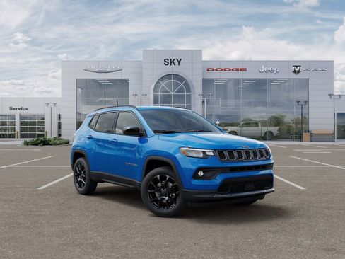 New 2026 Jeep Compass Latitude image 5