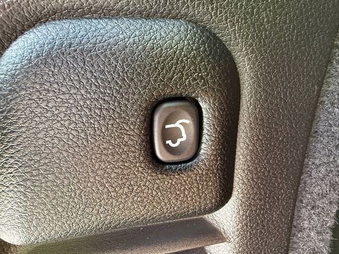 Used 2025 Dodge Durango GT w/ Blacktop Package AWD/4WD image 19