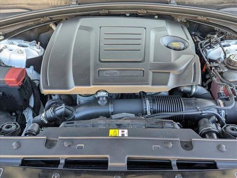 Certified 2026 Land Rover Range Rover Velar Dynamic SE image 24