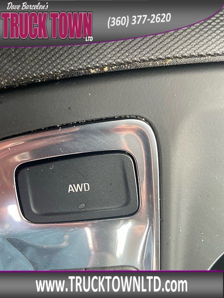 Used 2020 Chevrolet Equinox LS w/ LS Convenience Package AWD/4WD image 33