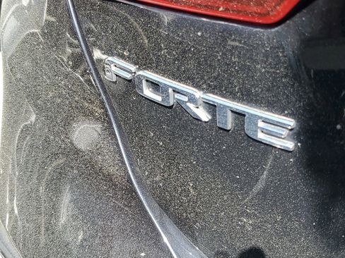 Used 2020 Kia Forte LXS image 6