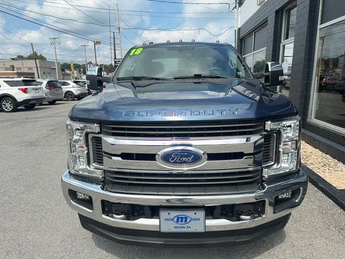 Used 2018 Ford F250 XLT w/ XLT Premium Package AWD/4WD image 2