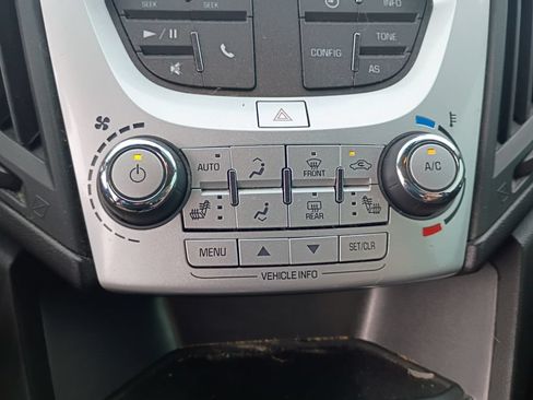 Used 2017 Chevrolet Equinox LT w/ Convenience Package FWD image 25