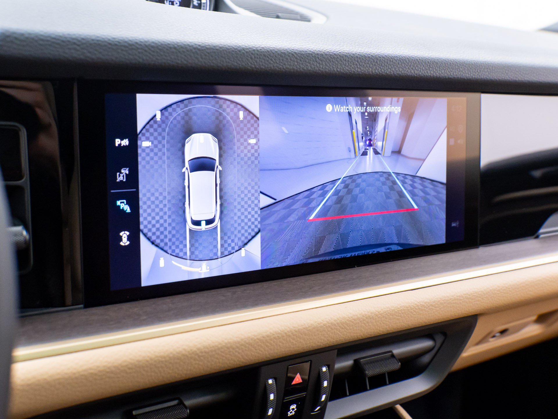 Certified 2026 Porsche Cayenne AWD/4WD image 23