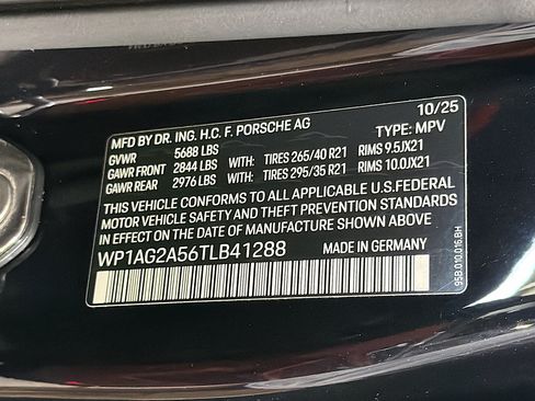 Certified 2026 Porsche Macan S AWD/4WD image 43