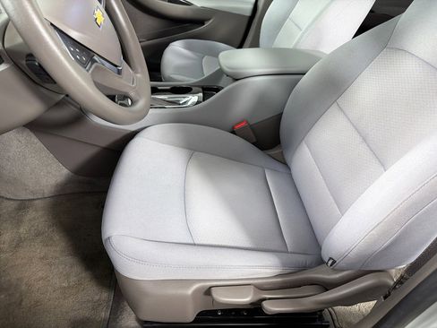 Used 2016 Chevrolet Malibu LS image 12