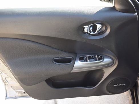 Used 2014 Nissan Juke SL image 6
