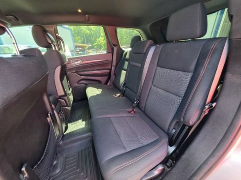 Used 2016 Jeep Grand Cherokee Laredo 75th Anniversary AWD/4WD image 20