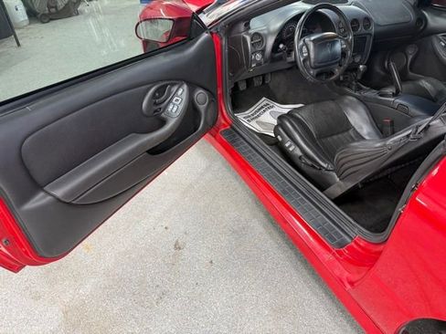 Used 2001 Pontiac Firebird Formula w/ Protection Group image 15