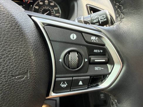 Used 2025 Acura RDX SH-AWD image 34