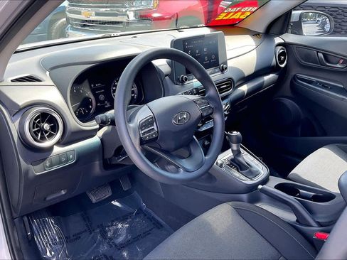 Used 2023 Hyundai Kona SEL FWD image 14