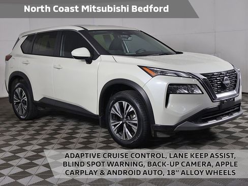 Used 2023 Nissan Rogue SV image 1