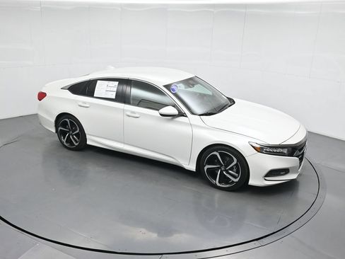 Used 2020 Honda Accord Sport image 39