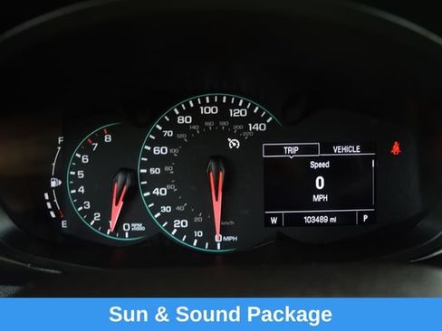 Used 2019 Chevrolet Trax LT w/ Sun & Sound Package AWD/4WD image 3