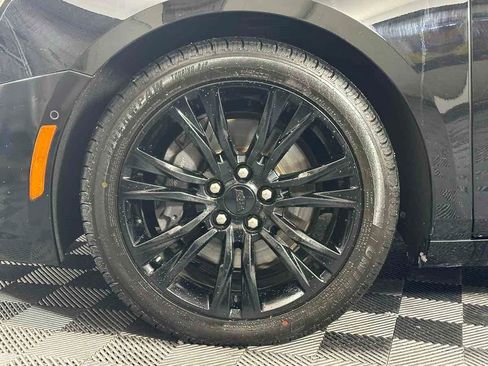 Used 2019 Cadillac XTS Luxury image 13