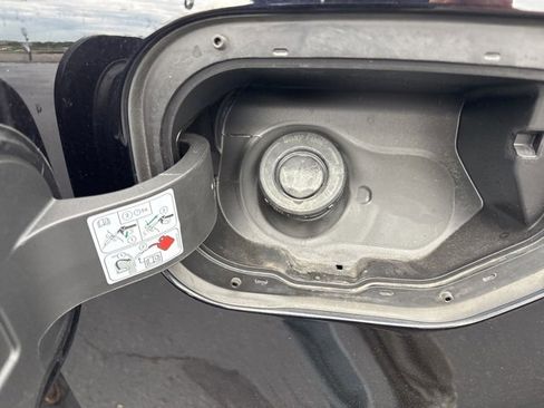 Used 2023 Ford F150 Lariat w/ Equipment Group 502A High image 21