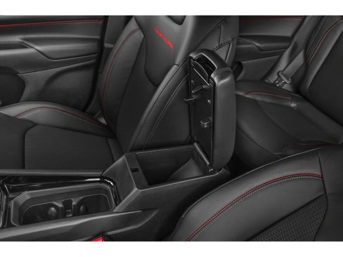Used 2025 Jeep Compass Trailhawk w/ Sun & Sound Group image 9