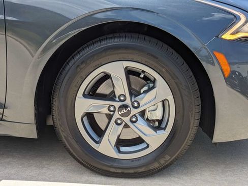 Used 2024 Kia K5 LXS FWD image 11