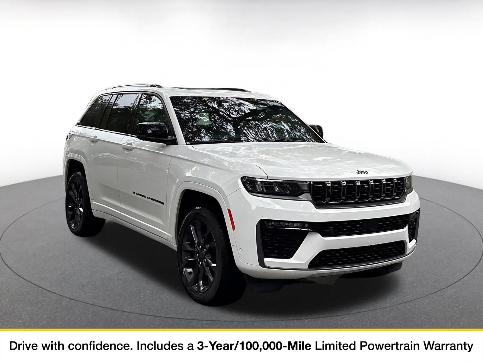 Used 2026 Jeep Grand Cherokee Limited AWD/4WD image 1
