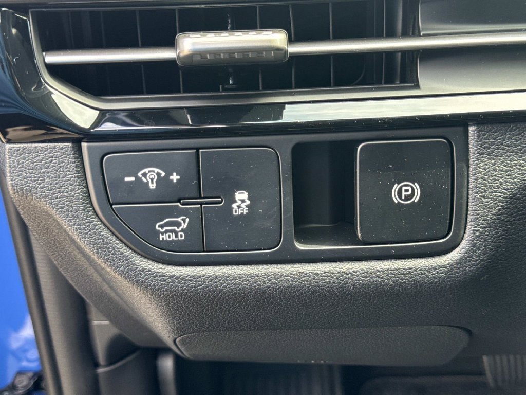 New 2026 Kia Sportage SX FWD image 22