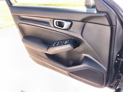 Used 2023 Honda Civic Sport Touring image 30