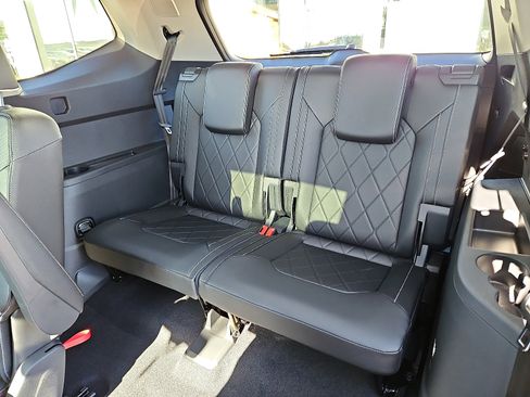 New 2026 Volkswagen Atlas SEL Premium R-Line image 9