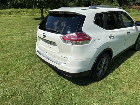 Used 2016 Nissan Rogue SL AWD/4WD image 21