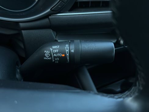 Used 2025 MAZDA MAZDA3 s image 20